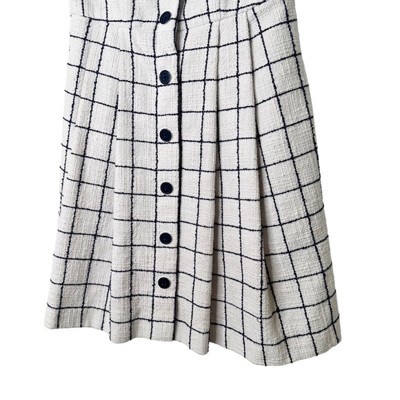 Gal Meets Glam Collection Button Down Dress Petite 0P - Picture 4 of 12